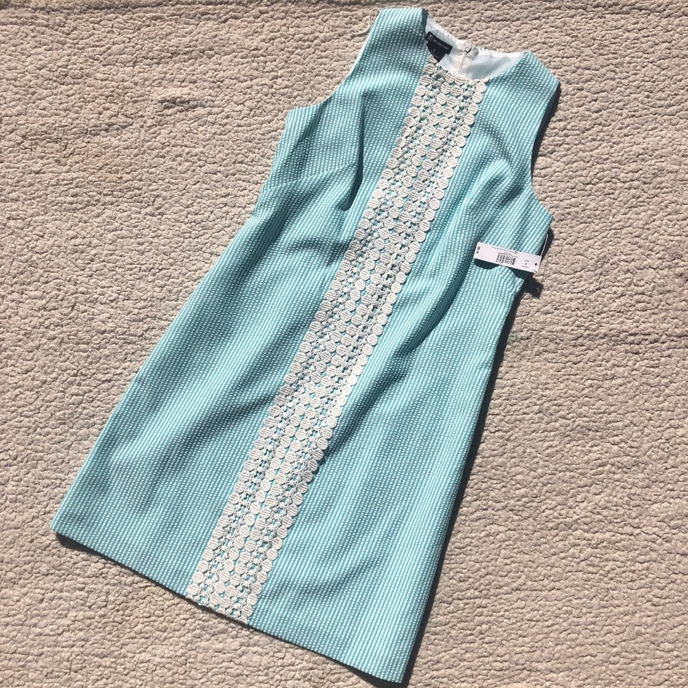 New Directions Seer sucker shift dress